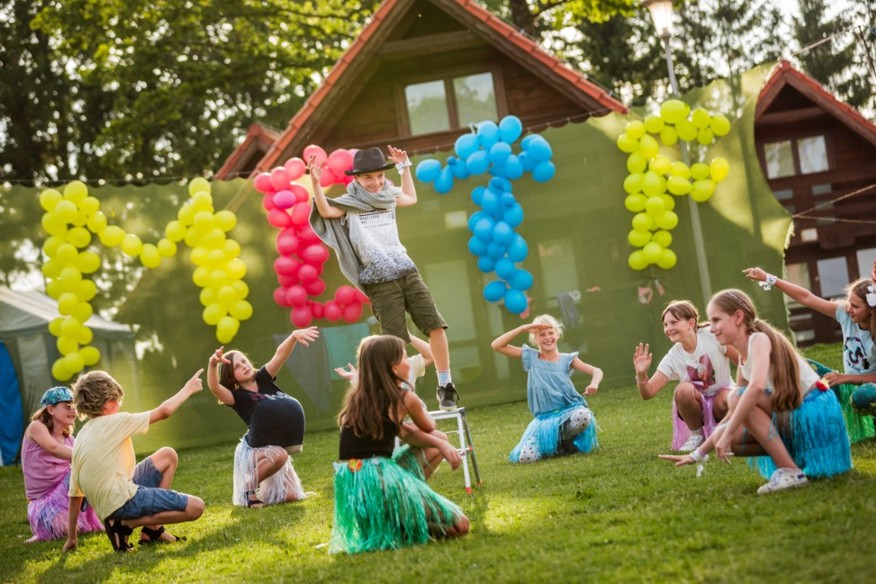 Camp 8 przygód_2022